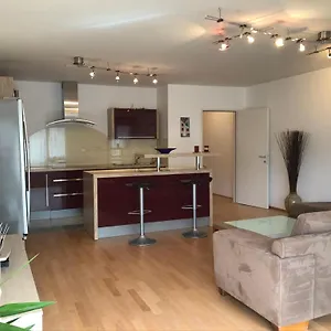  Apartament Bright With A Free Parking Garage @ Wienerberg