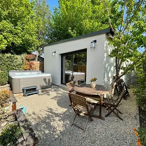  Appartement Entier Avec Jacuzzi En Provence France
